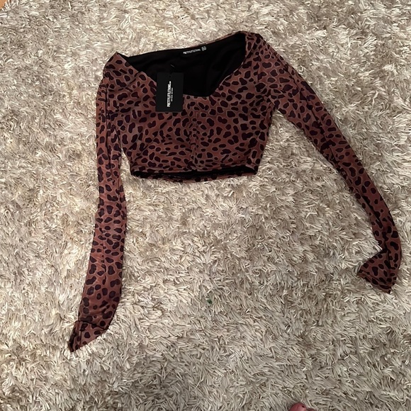 NWT leopard mesh crop top ! - Picture 2 of 5